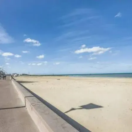 Escapade En Bord De : A La !